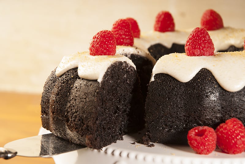 Black Onyx Cake with Vanilla Bean Paste Frosting