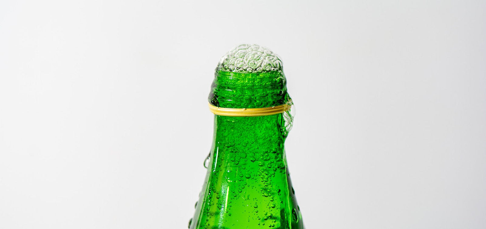 Bottle with fizz 