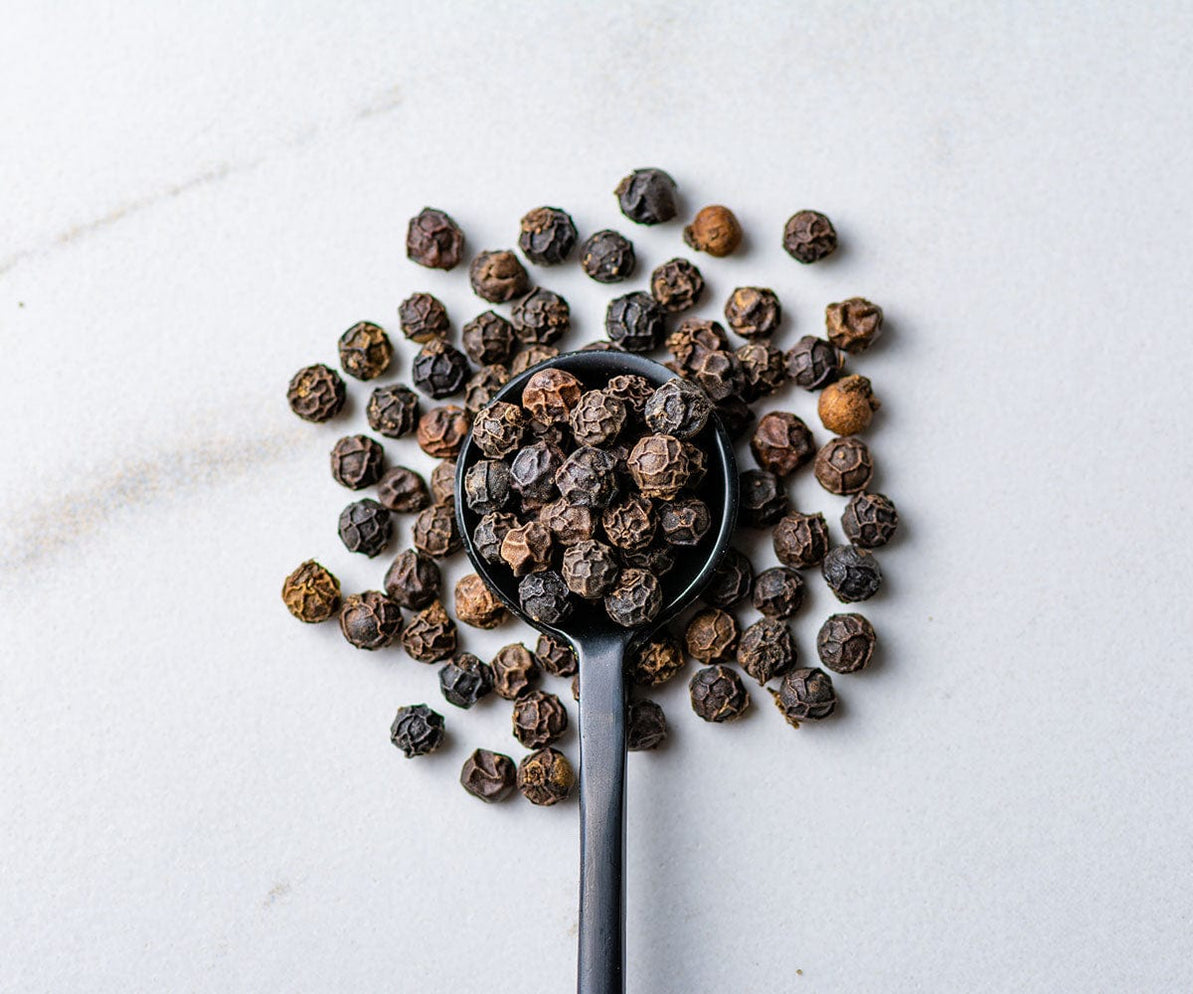 Whole Black Peppercorns (Tellicherry) Savory Spice